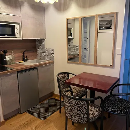 Logement De 2 Chambres Pour 4 Personnes Annecy Exterior photo